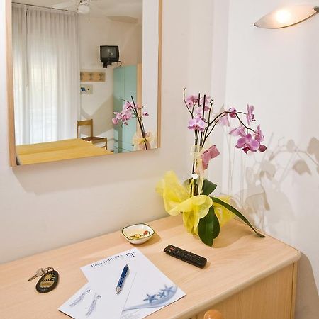 Hotel Ferrara Cattolica Ngoại thất bức ảnh